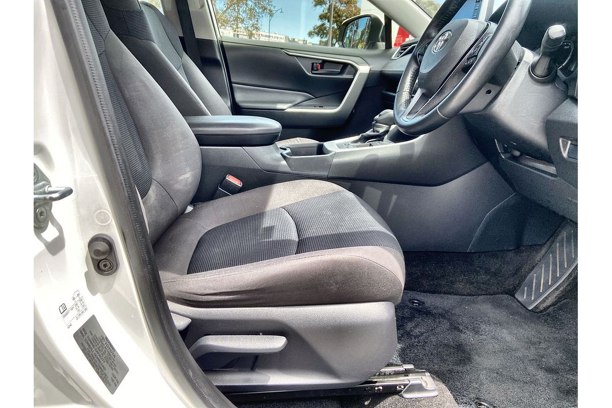 2020 Toyota RAV4 GX AXAH52R