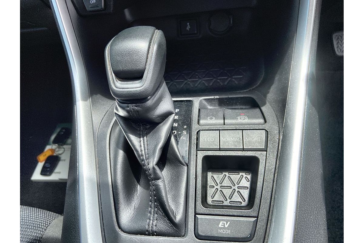 2020 Toyota RAV4 GX AXAH52R