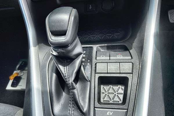 2020 Toyota RAV4 GX AXAH52R