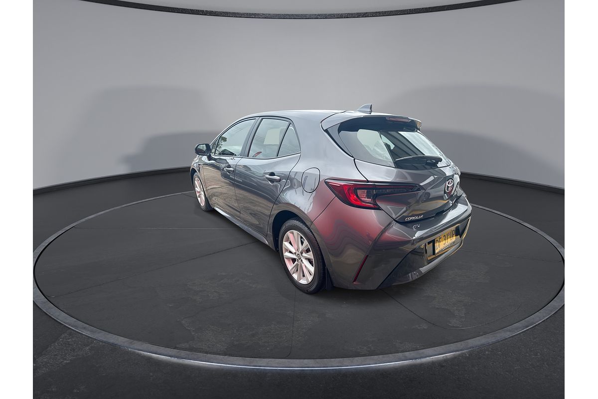 2022 Toyota Corolla Ascent Sport Hybrid ZWE219R