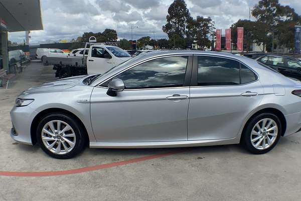 2022 Toyota Camry Ascent AXVH70R