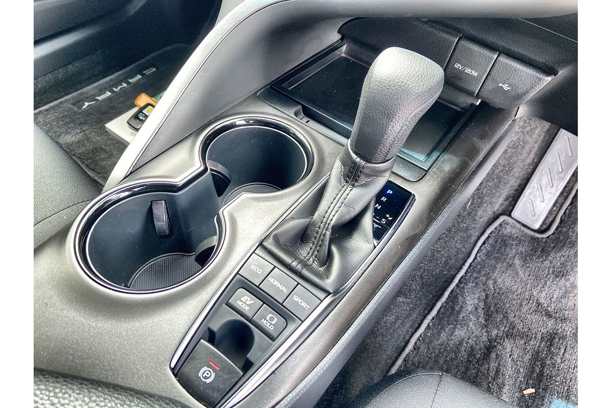 2022 Toyota Camry Ascent AXVH70R