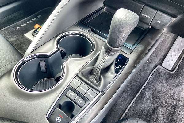 2022 Toyota Camry Ascent AXVH70R