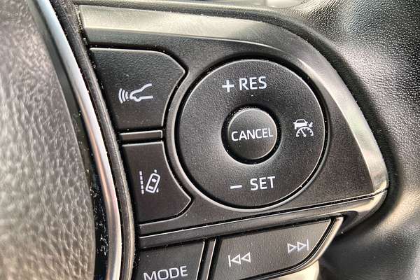 2022 Toyota Camry Ascent Sport AXVH70R