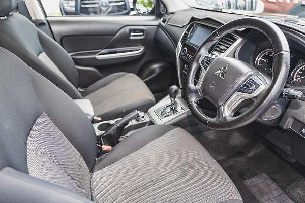 2021 Mitsubishi Triton GLS MR 4X4