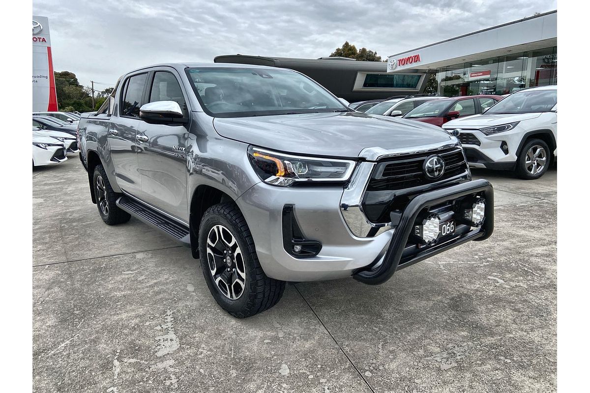 2022 Toyota Hilux SR5 GUN126R 4X4