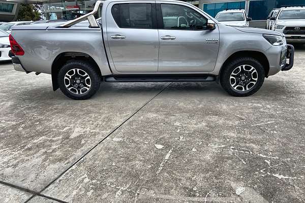 2022 Toyota Hilux SR5 GUN126R 4X4