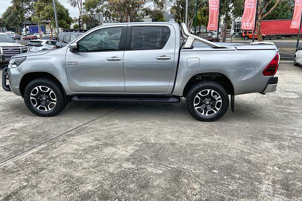 2022 Toyota Hilux SR5 GUN126R 4X4