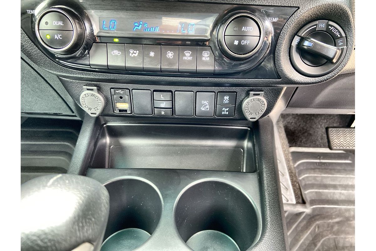 2022 Toyota Hilux SR5 GUN126R 4X4