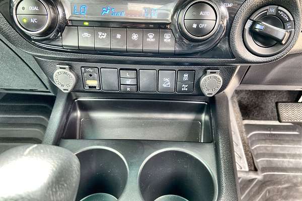 2022 Toyota Hilux SR5 GUN126R 4X4