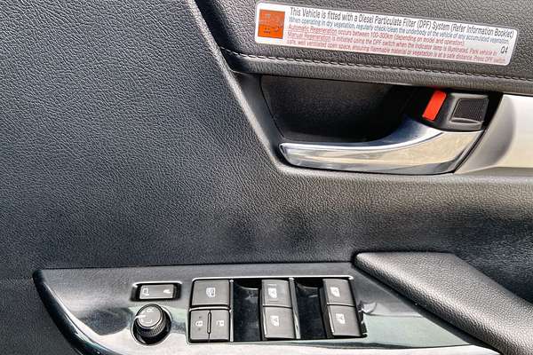 2022 Toyota Hilux SR5 GUN126R 4X4