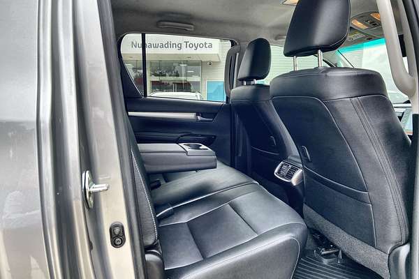 2022 Toyota Hilux SR5 GUN126R 4X4