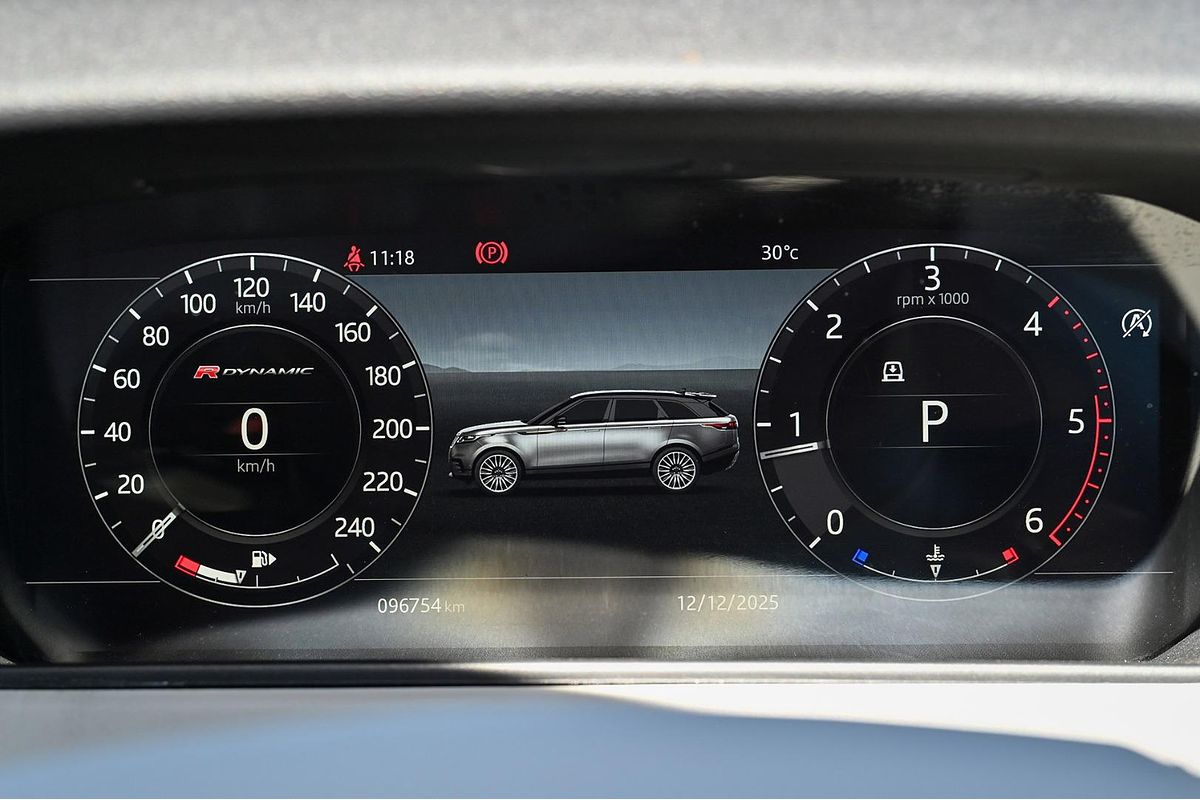 2018 Land Rover Range Rover Velar D240 L560