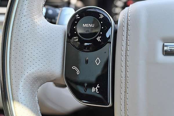 2018 Land Rover Range Rover Velar D240 L560