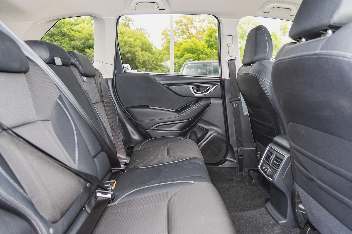 2024 Subaru Forester 2.5i S5