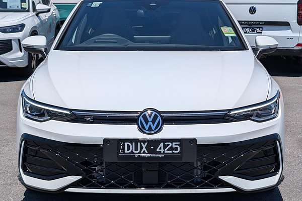 2025 Volkswagen Golf 110TSI R-Line 8.5