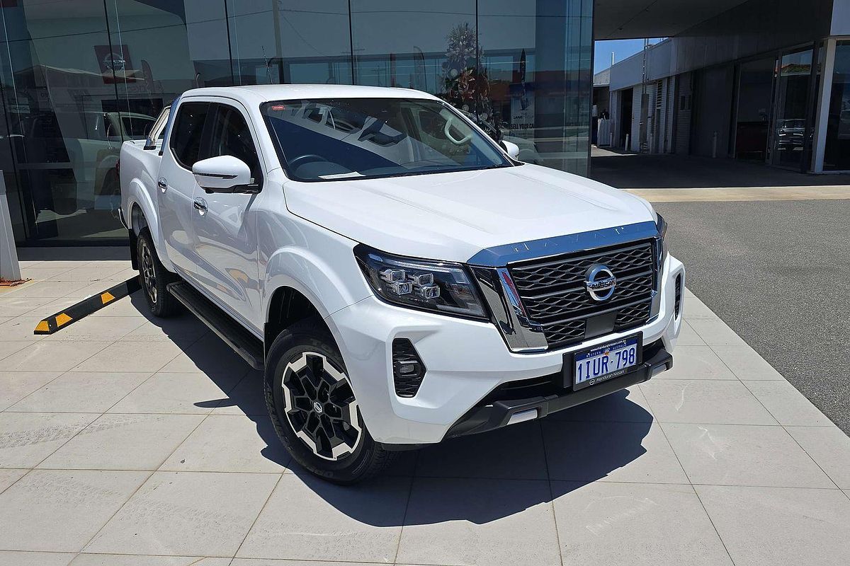 2024 Nissan Navara ST D23 4X4