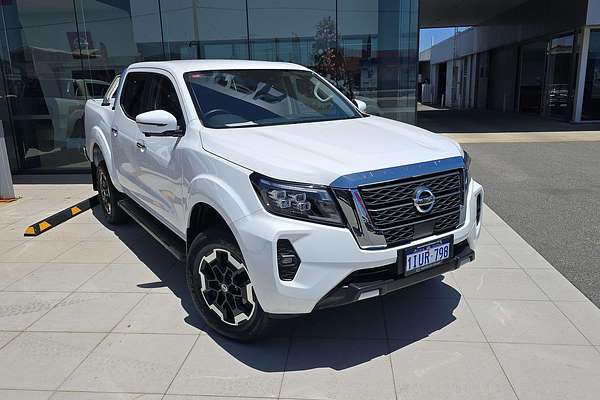 2024 Nissan Navara ST D23 4X4