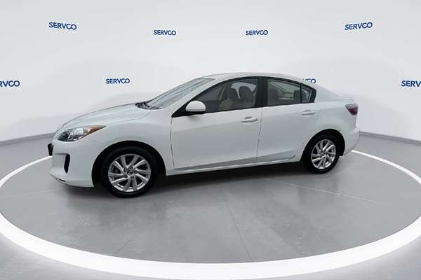 2013 Mazda 3 i Touring