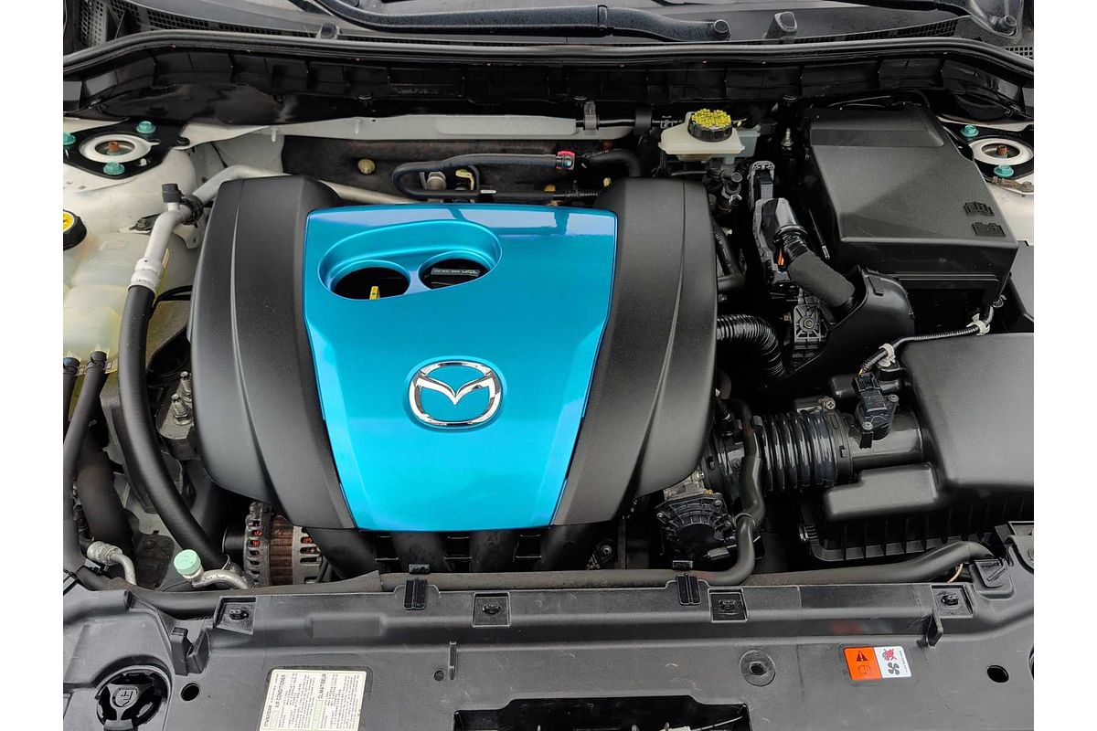 2013 Mazda 3 i Touring