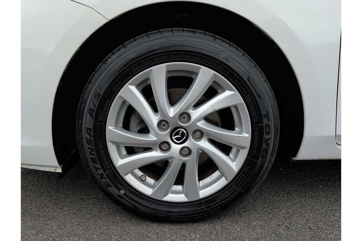 2013 Mazda 3 i Touring