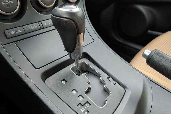 2013 Mazda 3 i Touring