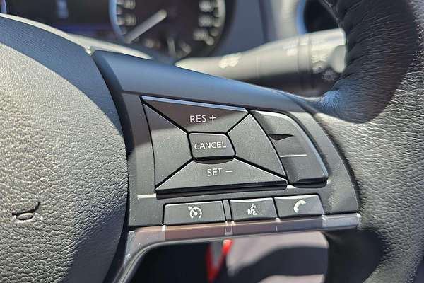 2024 Nissan Navara ST D23 4X4