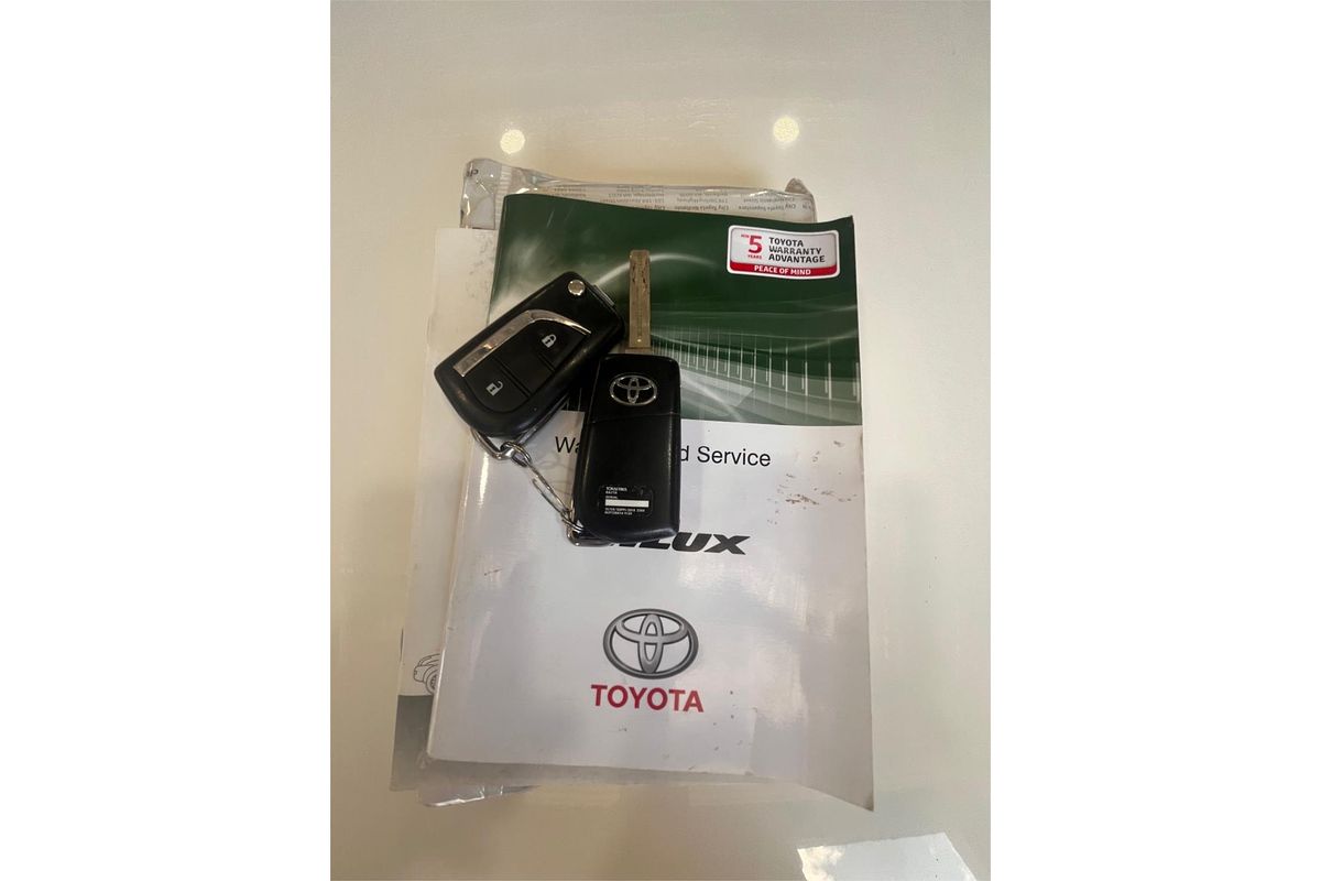 2020 Toyota Hilux SR GUN126R 4X4