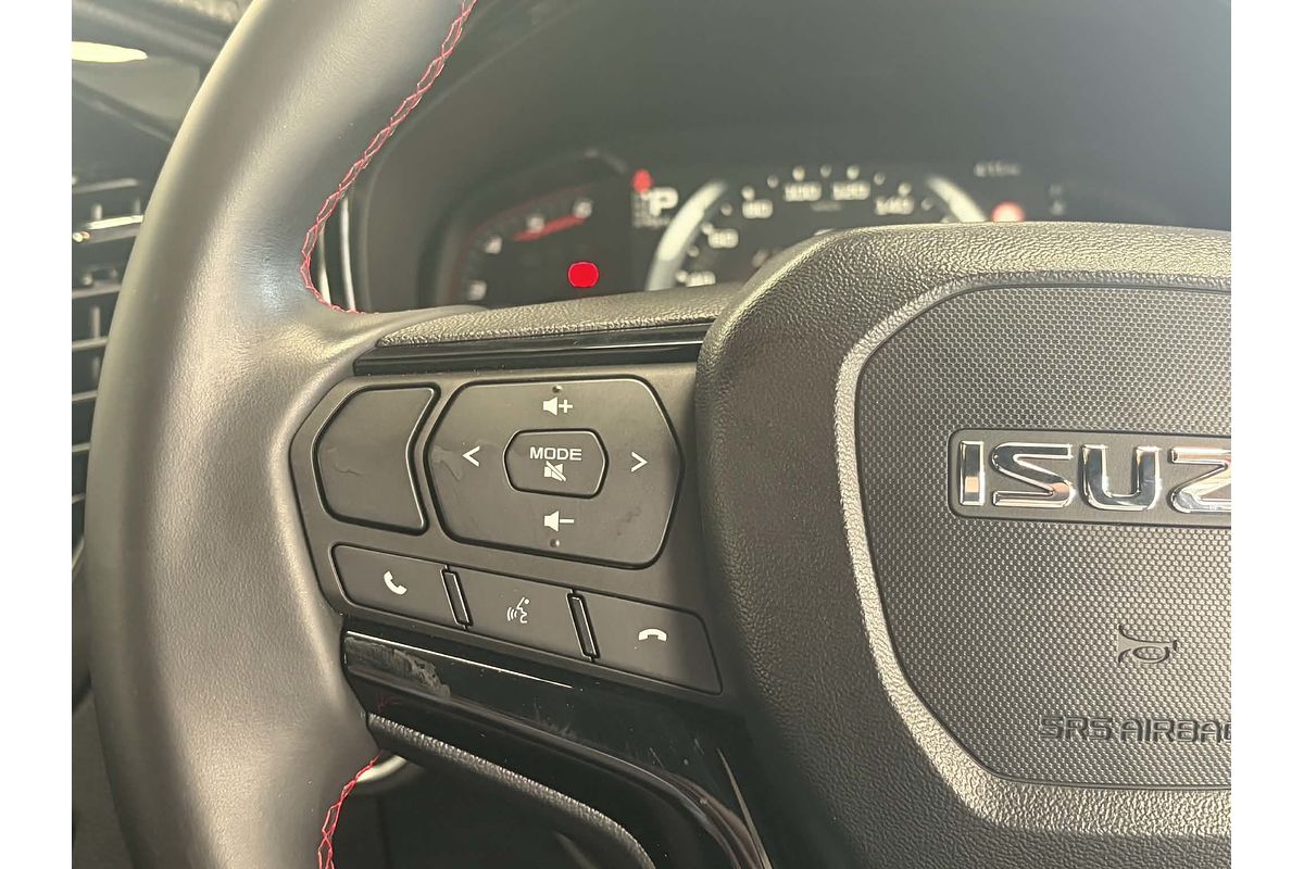 2024 Isuzu D-MAX X-TERRAIN 4X4