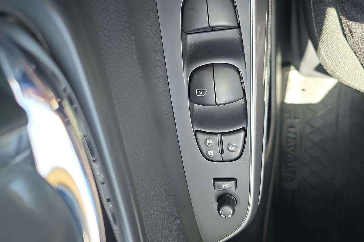 2024 Nissan Navara ST D23 4X4