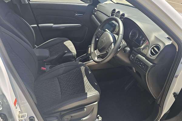 2024 Suzuki Vitara Turbo LY Series II