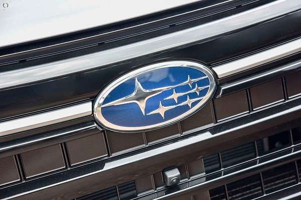 2025 Subaru Forester Hybrid Touring S6