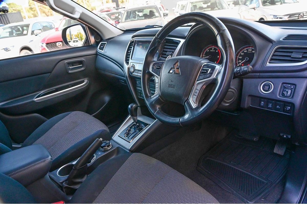 2019 Mitsubishi Triton GLS MR 4X4