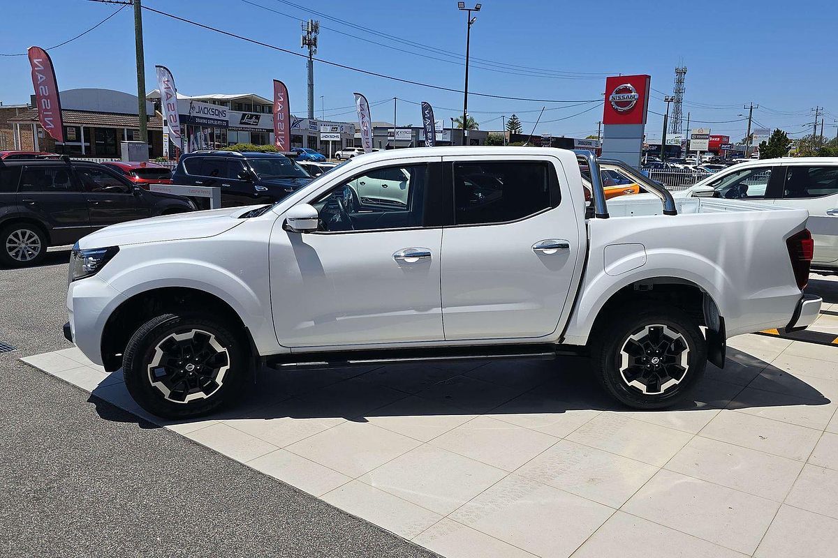 2024 Nissan Navara ST D23 4X4