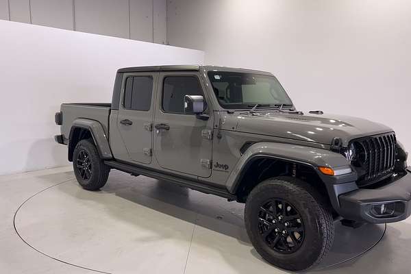 2022 Jeep Gladiator Night Eagle JT All Wheel Drive