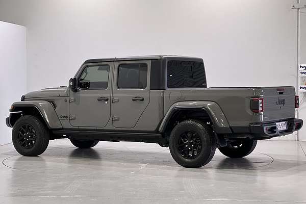2022 Jeep Gladiator Night Eagle JT All Wheel Drive