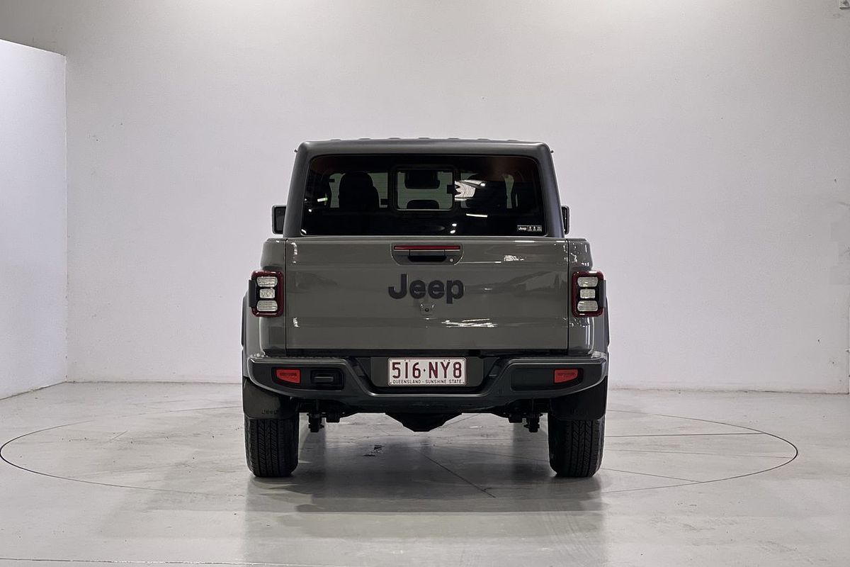 2022 Jeep Gladiator Night Eagle JT All Wheel Drive