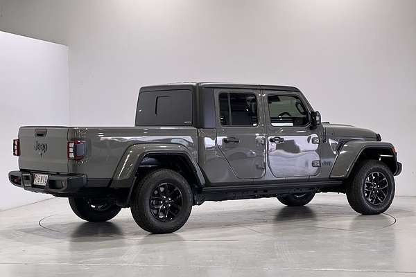 2022 Jeep Gladiator Night Eagle JT All Wheel Drive