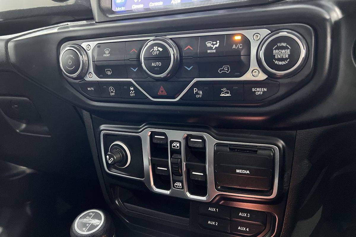 2022 Jeep Gladiator Night Eagle JT All Wheel Drive