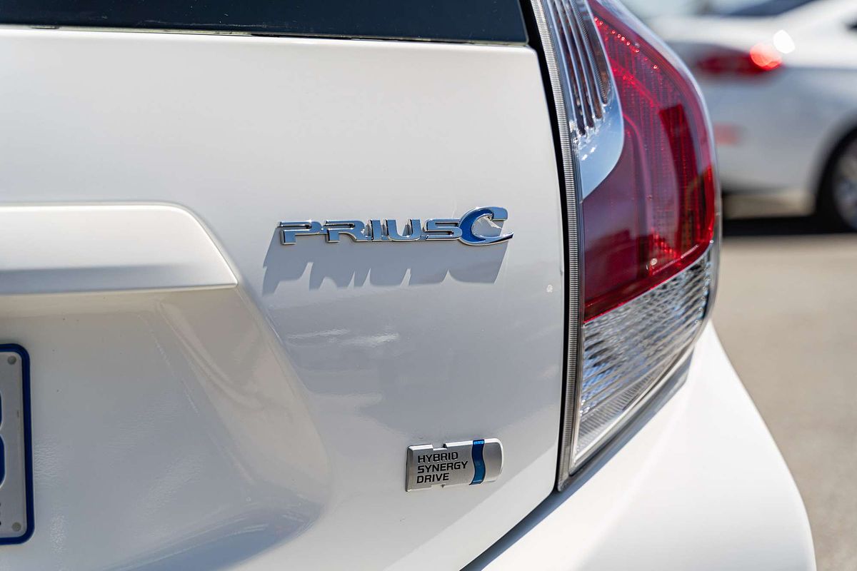 2015 Toyota Prius C NHP10R