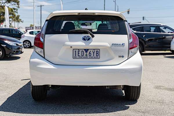 2015 Toyota Prius C NHP10R