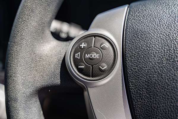 2015 Toyota Prius C NHP10R