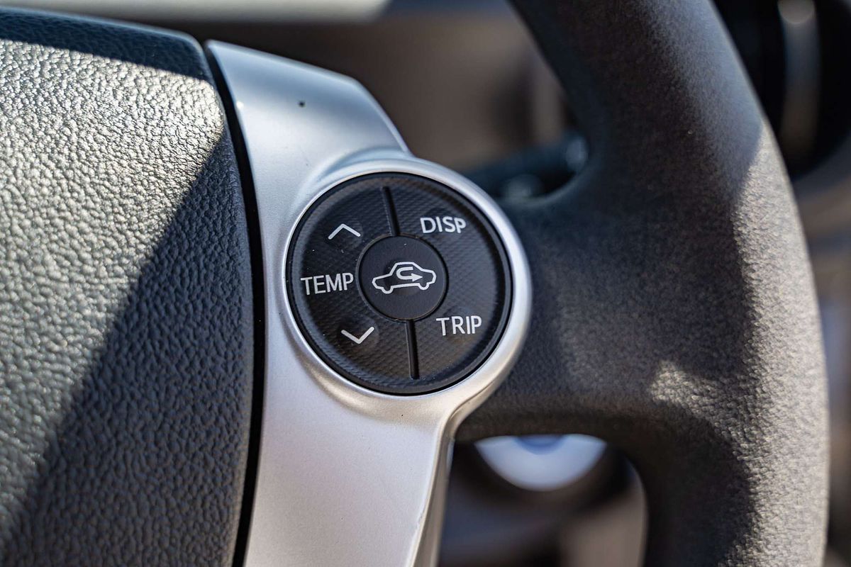 2015 Toyota Prius C NHP10R