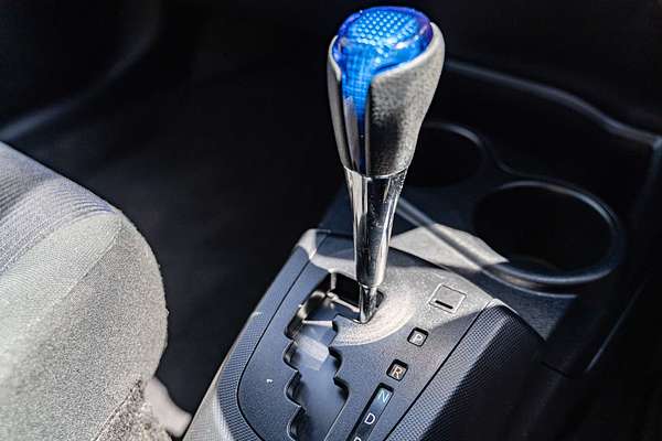 2015 Toyota Prius C NHP10R