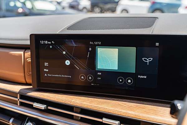 2024 Hyundai Santa Fe Hybrid Calligraphy MX5.V1