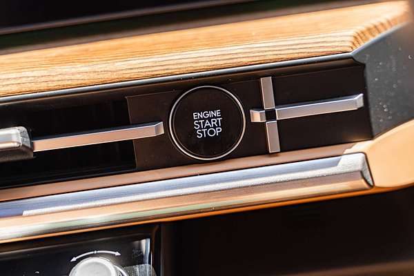 2024 Hyundai Santa Fe Hybrid Calligraphy MX5.V1