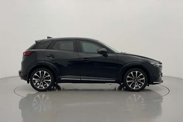 2022 Mazda CX-3 sTouring DK
