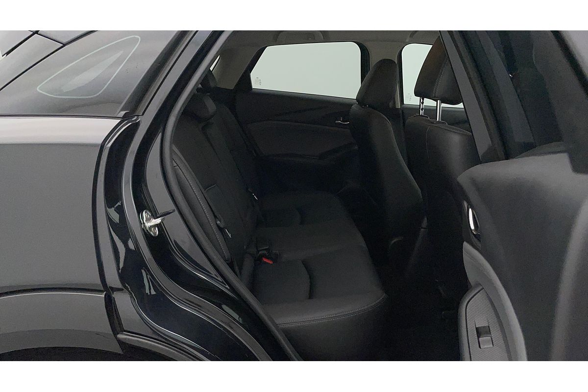 2022 Mazda CX-3 sTouring DK