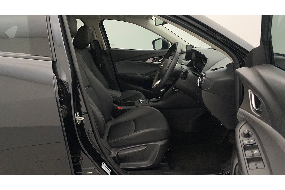 2022 Mazda CX-3 sTouring DK