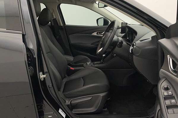 2022 Mazda CX-3 sTouring DK